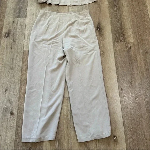 Pendleton Women’s Tan Button Down Jacket & Pant Set Size XL (Top)/16 (Pants) GUC - Picture 14 of 15